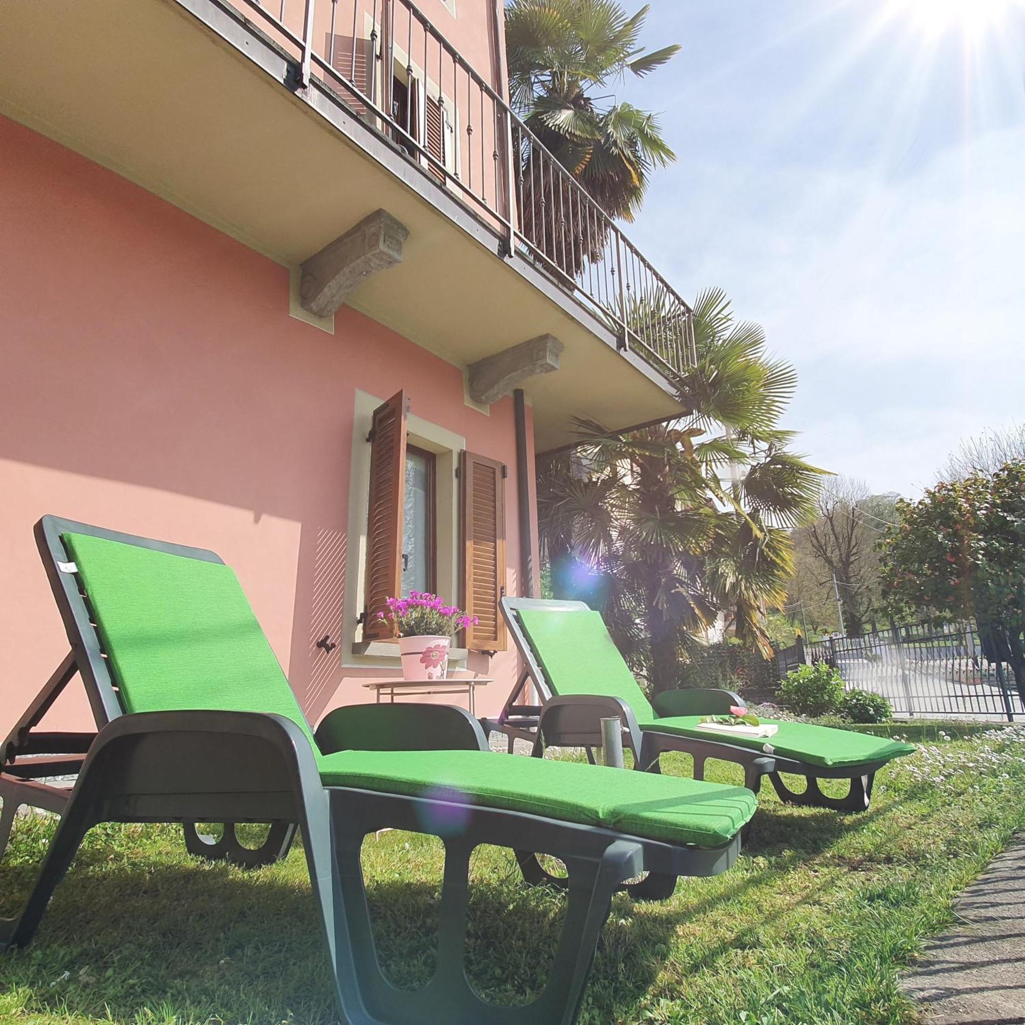 Villa La Baia D'Acquadolce Bolzano Novarese Exterior foto